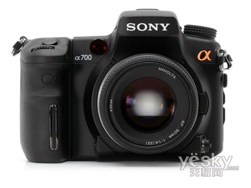 玩转中端单反索尼α700送2G卡6750元