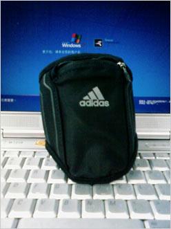 Я�ְ��ϴ�˹�����˶��ֻ�F110����(6)