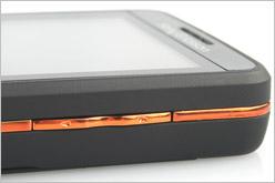 复古下翻盖造型索爱音乐手机W350评测(2)