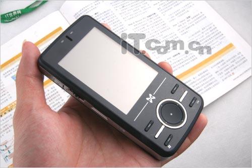 ���ܺ�ǿ��MWG����GPS�ֻ�ATOMV����
