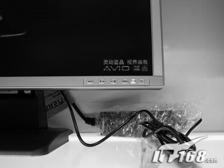 ����1300Ԫ���ͼ�19Ӣ�����Һ��������(4)