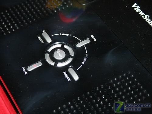 优派 全面防尘教育投影优派PJ557DC破万元