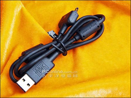 索尼爱立信W350i开箱全过程(5)