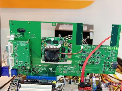 COMPUTEX2008ͬ±ʼǱԿMXMҫ 