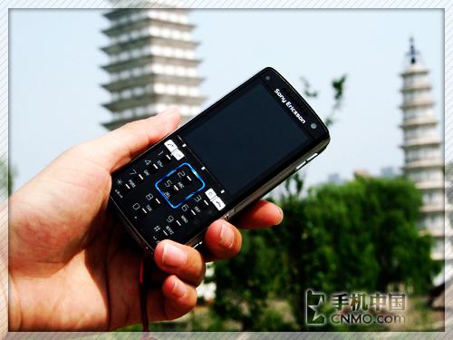 ����C700������K850i����������Ա�
