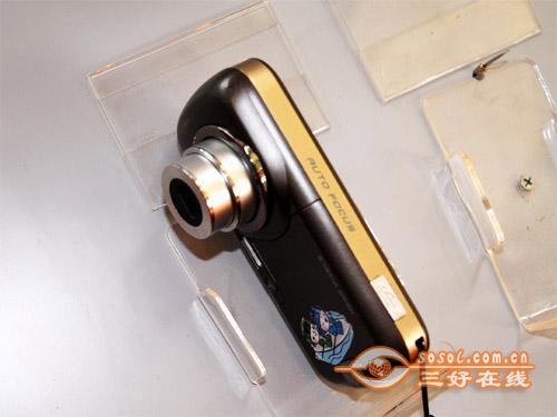 700万像素CCD成像天语拍照C700破两千