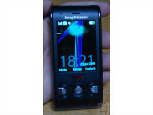 滑盖音乐精灵索尼爱立信W595真机现身