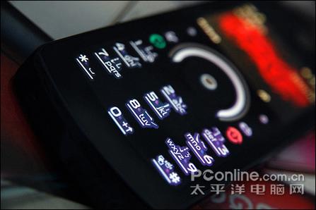 ħ�����ӽ�MOTO���ֻ���E8��1900Ԫ