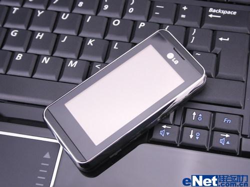 ��λһ��LG����ʱ�л��ǻ�KF690����