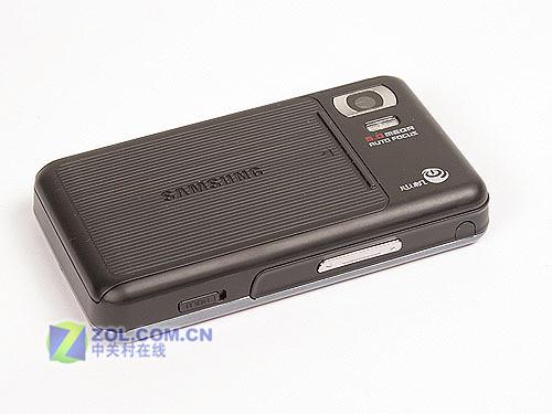 500W双卡双待 WizTouch新作三星D988测 500万像素三星触屏双卡双待D988评测(2)