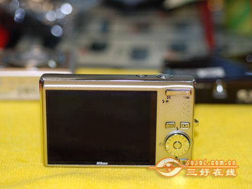 欺行霸市还是力不从心细数五款缺陷相机(4)