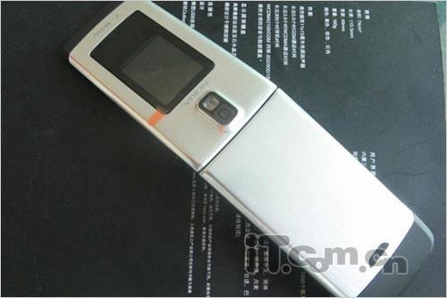 金属材质诺基亚GPS翻盖6650T卖1499