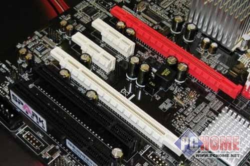 决战金融风暴P43/P45大降价主板推荐(11)