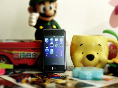 ��iPhoneһ���������峬ǿ�ֻ�M8����