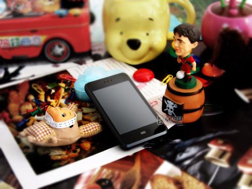 ��iPhoneһ���������峬ǿ�ֻ�M8����