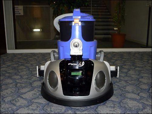 FIGLA发布超声波感应全自动清扫机器人_家电