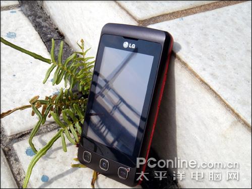 300万像素LG大屏触控手机KP500评测(9)
