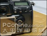 9日相机行情：尼康D700套机33200