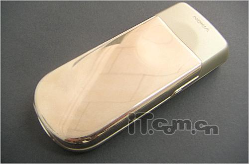 高贵典雅诺基亚8800S黄金版售8500