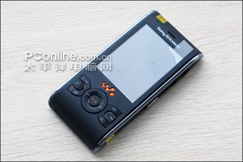 滑盖音乐酷机索爱W595全黑色仅1650