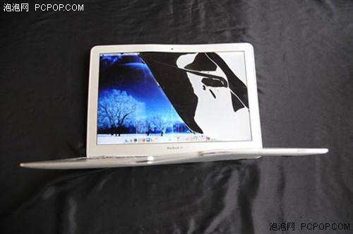 死里逃生坠机MacBookAir竟然还能用