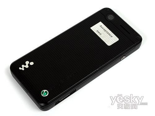 低价优秀千元左右的超值音乐手机导购(2)