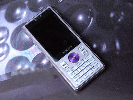 金属简约直板 oppo音乐手机a105仅1399