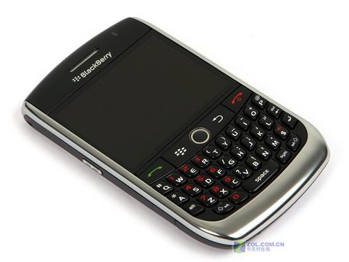 480×320宽LCD 黑莓8900全键盘手机到货_手机