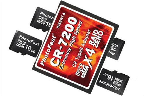 CF也变形金刚4张MicroSD组合超级CF卡