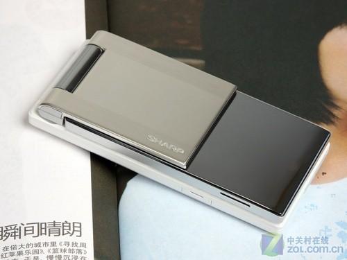 500万像素夏普旋屏导航机9130C评测