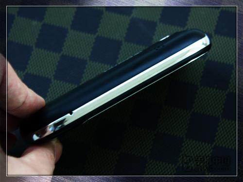 播高清/玩3G华为天翼智能C8000评测(2)