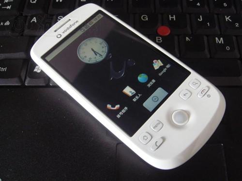 Android系统HTC触屏智能机G2仅2199