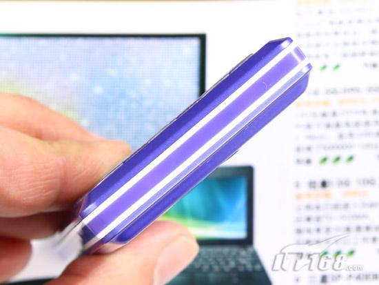 轻薄有型纽曼菱音M6音乐手机评测(2)