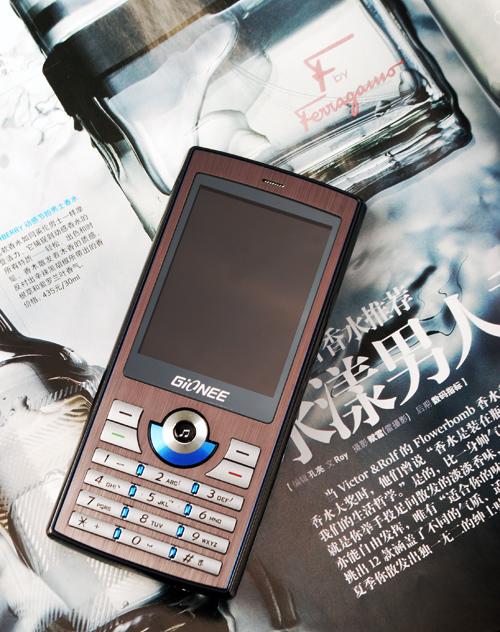 音乐多面手金立双卡双待手机M100评测