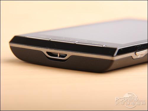 索尼爱立信 Xperia X10