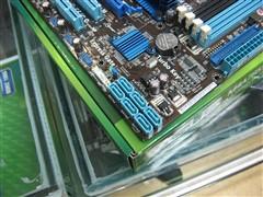 一线品质整合板华硕D3版785G售699元