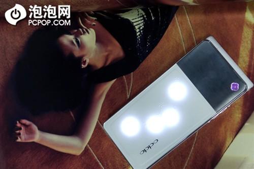 玩转微博开心网OPPO唯美翻盖U525评测