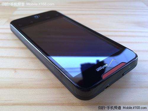 800万像素HTC谷歌手机Incredible评测