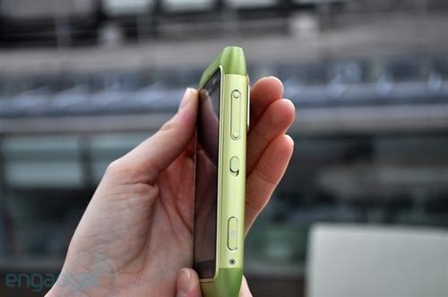 1200万像素诺基亚N8绿色版高清多图赏