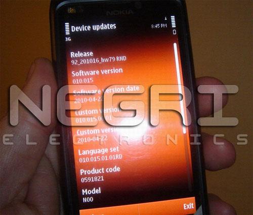 N8侧滑全键盘版 诺基亚N9真机多图曝光_手机