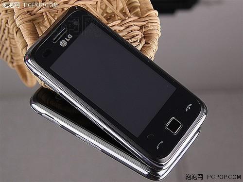 500万像素LG触屏智能GM750仅1150元