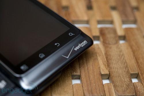 Android旗舰摩托罗拉Droid2开箱图赏(5)