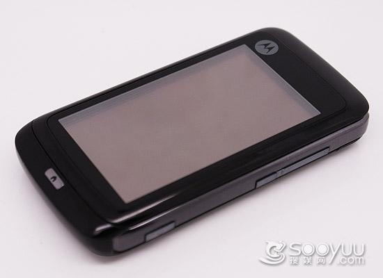 明系双屏3G智能机摩托罗拉MT810评测