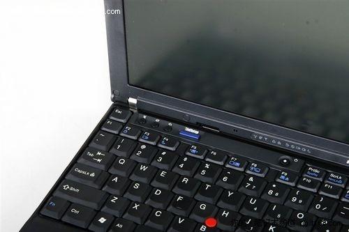 Intel���2˫��ThinkPadX200��15500