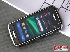 2500Ԫ��ѡ��˭C6-01�Ա�Milestone