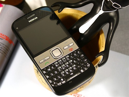 诺基亚E5(国行版)手机 
