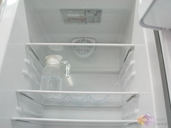 ֱ��555Ԫ �������Ŵ�ռ��������