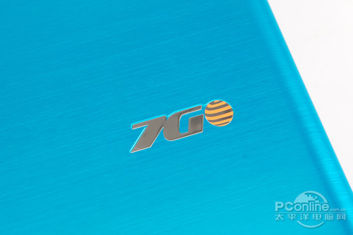 炫彩三色金属机身海尔简爱7G笔记本评测