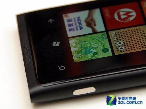 诺基亚Lumia 800真机图赏 