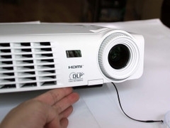 3200流明3D投影机 丽讯D537W限量特价 